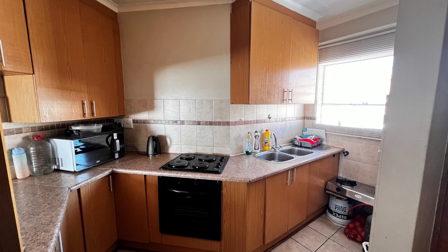 2 Bedroom Property for Sale in Fleurdal Free State